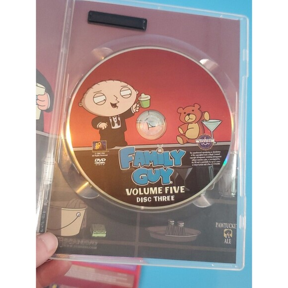 20th Centry Fox Movie Family Guy - Volume 5 DVD Box Set - Picture 8 of 15